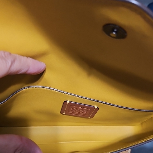 Coach EUC Mustard Yellow Envelope Crossbody Bag, Gun Metal Hardware - Picture 6 of 13